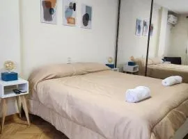 Casita de Tucumán Apart - Cochera Cercana