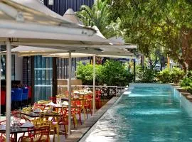 Fountains Hotel by Neighbourgood