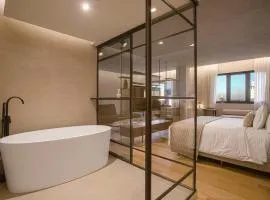 QOYA Hotel Curitiba, Curio Collection by Hilton