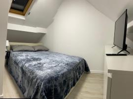 Apartamento conflans, hotel in Conflans-Sainte-Honorine