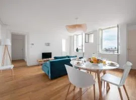 Charmand duplex avec vue sur la cité & les toits