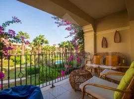 Ladybird - Veranda Beach House