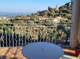 Chambre confortable vue sur mer