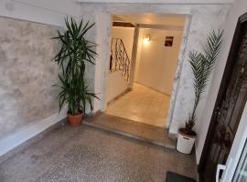 Casa Nicolae 7, apartment in Bucharest