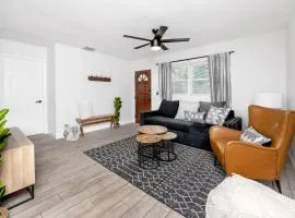 New Cozy Home with Fenced in Yard - Near Downtown & Beaches