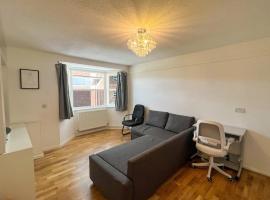 Stylish apartment in city centre, hotel v destinácii Oxford