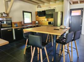 ELLA, self-catering accommodation in Aragnouet
