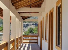 Meson del Bosque, husdjursv&auml;nligt hotell i Creel