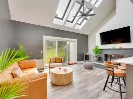 Mid-Century Tenney Mountain Condo Near Hiking