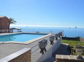 Spacious Apartment in Tarragona + Pool