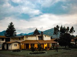 Chuquiragua Lodge & Spa, chalet i Machachi