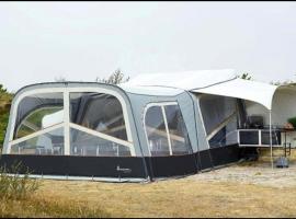 Watersky blue, luxury tent in Gothenburg