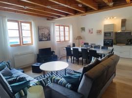 Gîte Ha-Py Family, hotel v destinaci Campan