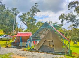 AWANAZ FARM GLAMPING, camping de luxe à Jitra