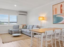 Modern Oasis Spacious 3-bed Gem In Fremantle, apartment in South Fremantle