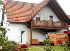 Ferienwohnung blaues Haus, cheap hotel in Bischofsheim an der Rhön