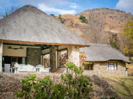 Lolambazo Country House & Cottage - Giants Castle Drakensberg, country house di Mahlutshini