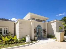 Lonetrees - Large Luxury Private Villa w Pool