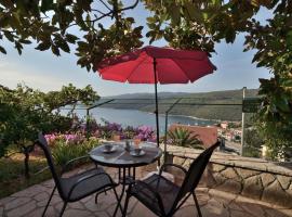 Apartments Margita, hotel in Rabac