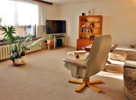 Ferienwohnung an der Drei-Kaiser-Eiche, hotel en Freest