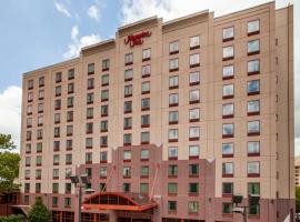 Hampton Inn New York - LaGuardia Airport, hotel i Queens