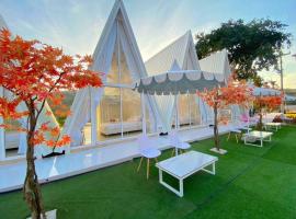 เอเฟรม โฮมสเตย์น้ำหนาว, tenda de luxo em Ban Phu Hi