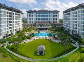 The Mermoon Resort Hainan Tufu Bay, Tapestry By Hilton