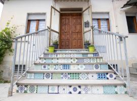 Casina Donna Titina - Apartments Buccino, hotel with parking in Buccino