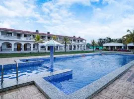 Silver Sand Eco Resort !! Beachfront !!