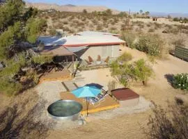 Midcentury 2 King Beds luxurious amenities recently redone