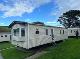 Newquay Bay Porth Caravan - 6 berth, campingplass i Newquay