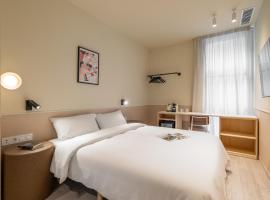 La Florida Suites by Olala Homes, hotel in Hospitalet de Llobregat
