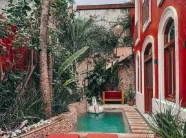 Villa Colonial Private Pool Center Merida 4Bedroom