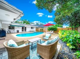 The Dreamcatcher - 4 Bed, 2 Bath, Private Heated Pool, BBQ, Game Room, Park, hotell i Fort Lauderdale