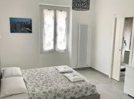 Deluxe Apartment Self Check in Parking