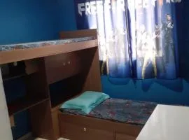 Casa em condomínio fechado germinada 50mts quadrados