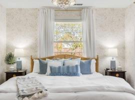 The Grand Millennial in Downtown Charleston, hotell i Charleston