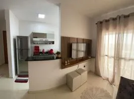Excelente Apto com piscina 200 mts da praia - QX10H