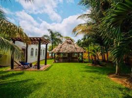 Casa Laguna Milagros, a 20 minutos de Bacalar, prázdninový dům v destinaci Chetumal