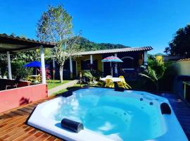 Pousada_tres_amores, farm stay in Itariri