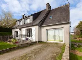 Studio cosy à Plouédern, 18 m² avec jardin et parking