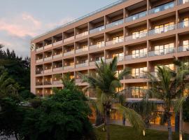 Sheraton Maoming Romantic Beach Resort, hotel in Maoming