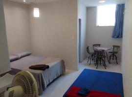 Apartamento central particular, hotel en Lavras