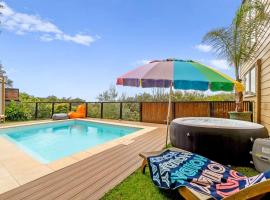 Ourania Luxury Villa with unforgettable sea views, apartemen di Rye