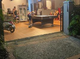 Aurora Backpackers Hostel, hostel v destinaci Luang Prabang