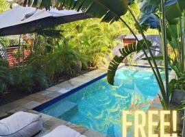 Lush Tropical Paradise Home - Darwin City, holiday home in Stuart Park