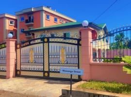 The Massango Guesthouse Limbe-Victoria Cameroon, cottage ở Limbe