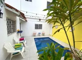 Las Palmas Golden Zone Duplex - Pool & Sunset Rooftop