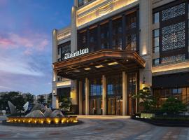 Sheraton Yunfu Xinxing Hotel, hotel v destinaci Yunfu