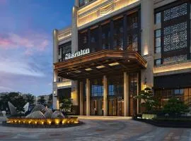 Sheraton Yunfu Xinxing Hotel